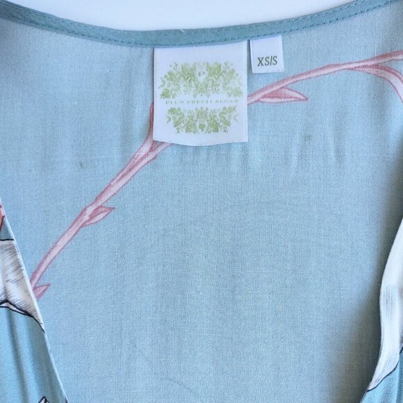 'Plum Pretty Sugar Floral Wrap Robe Flutter Sleeves Bridesmaids Beauty Size XS/S - Picture 7 of 8